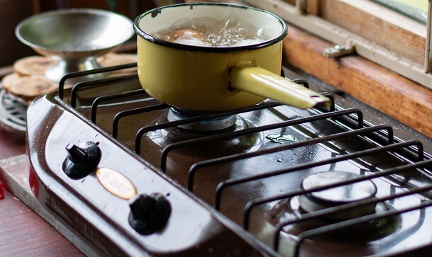 size of a hot plate for boiling water