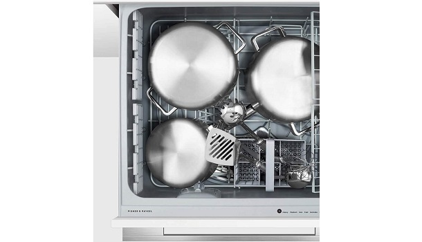Dishwasher's Interior Capacity Plate Settings