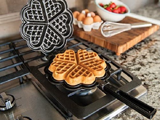Heart Shaped Mini Waffle Maker