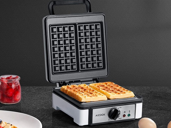 Square Belgian Waffle Maker