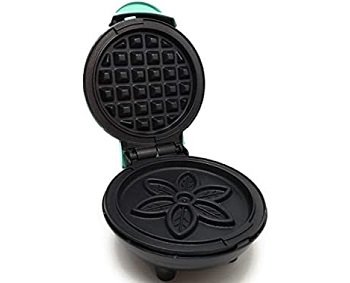 Dash 4-Inch Flower Waffle Iron Review