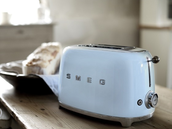 Blue 2-Slice Toaster