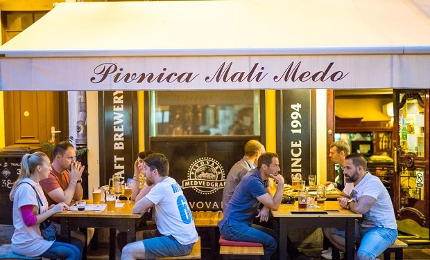 Top Street Foods in Zagreb - Pivnica Mali Medo