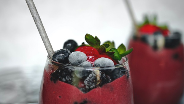 Healthy & Nutritious Snacks Ideal For Late Summer Days - Smoothies