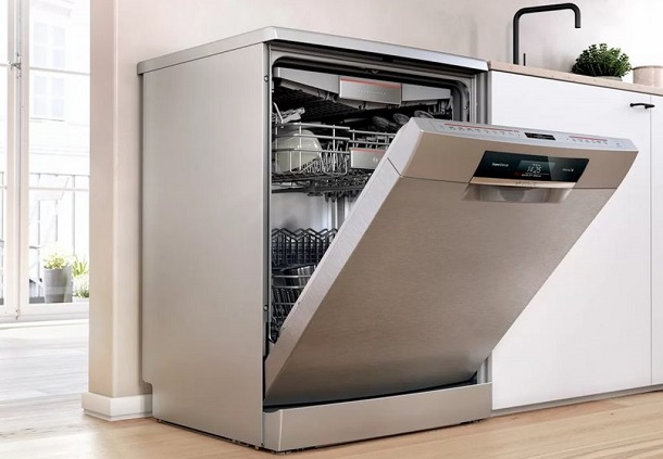 Dishwasher With Freestanding Design