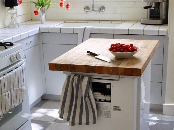 Dishwasher With A Butcher Block Top