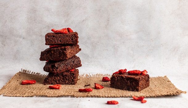 Strawberries Brownies