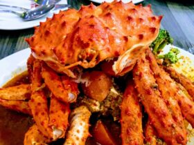 can you eat red crab