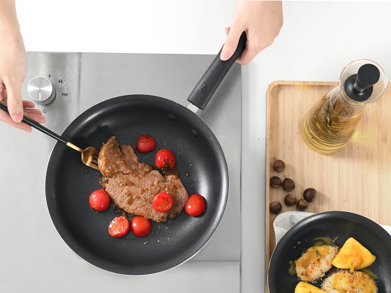 cooking steak on non stick pan