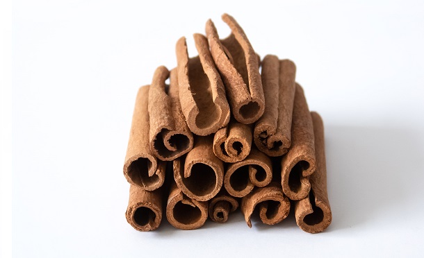 cinnamon sticks